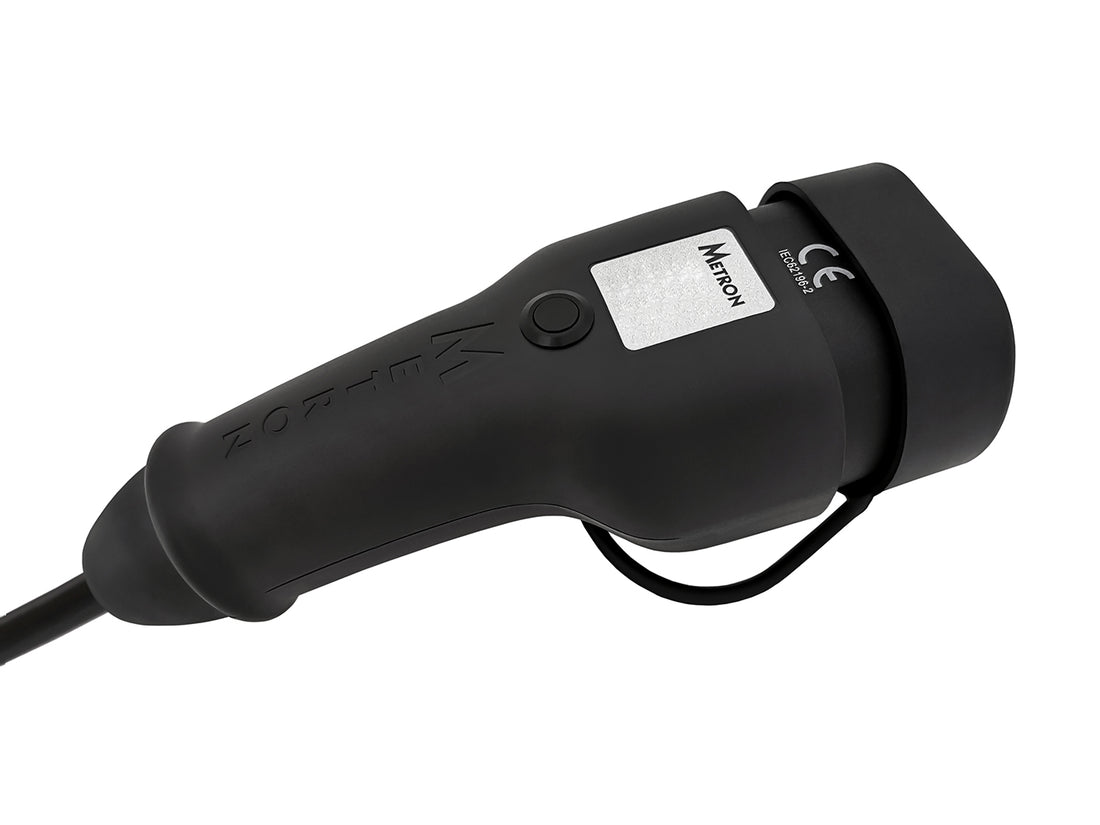 Mobile 11 kW-Ladestation mit Tesla Komfort Funktion - Metron PC05T / PC05YT+